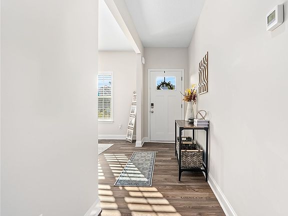 4th image of 2504 Rocky Point Dr