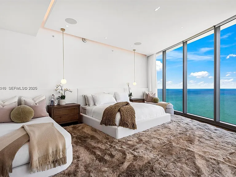 15701 Collins Ave #4105 — Photo 15