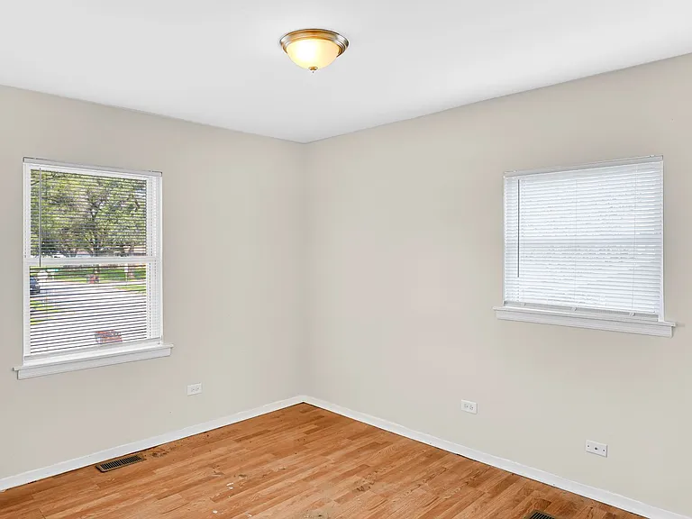 22243 Karlov Ave — Photo 11