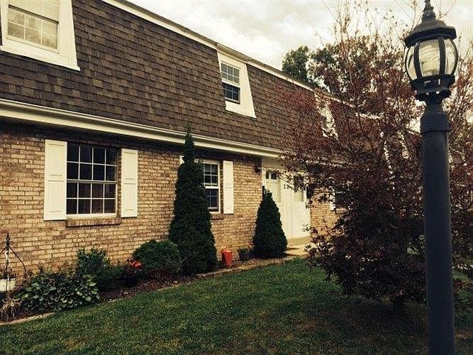 1st image of 239 Whitestown Vlg APT E