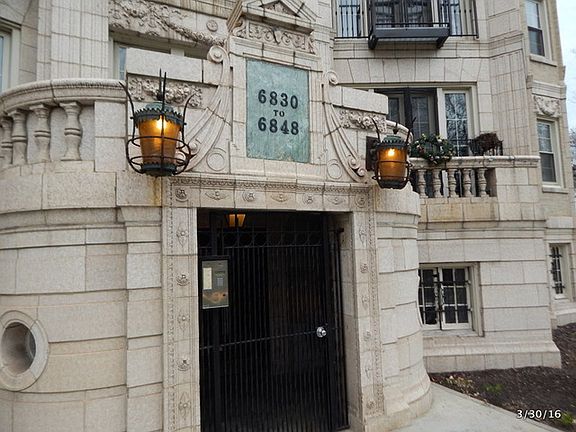 5th image of 6830 S South Shore Dr APT 1W