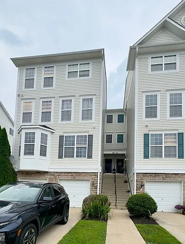 130 Mohegan Dr #B Photo 1
