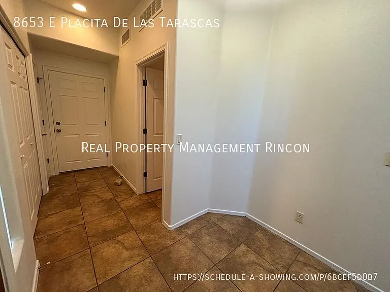 8653 E Placita De Las Tarascas — Photo 3