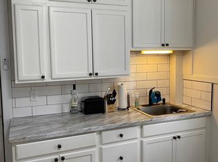 903 Crosby St NW #2, Grand Rapids, MI