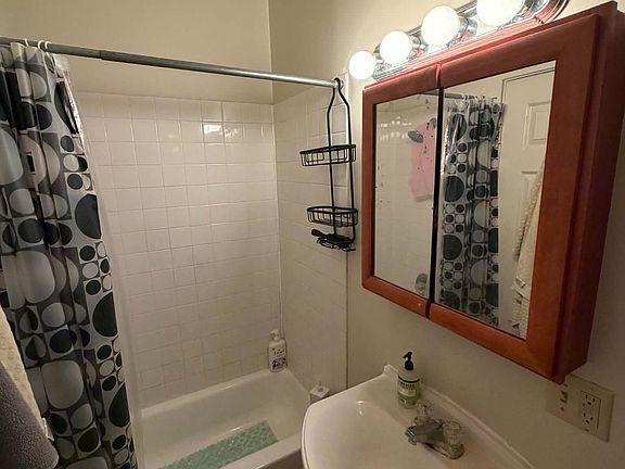 3rd image of 2309 Haste St APT 6