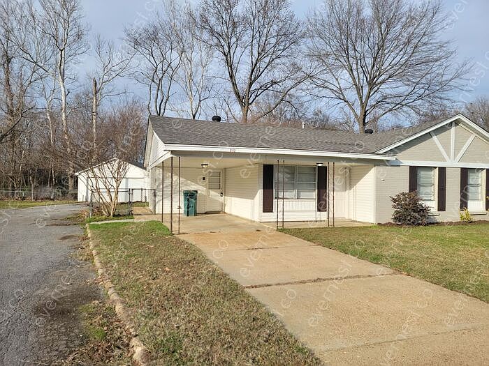 1st image of 2112 Cresthill Dr N