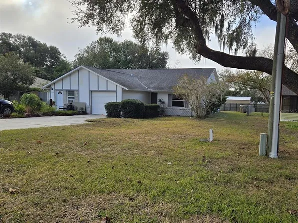 2312 Centennial Blvd, Leesburg, FL 34748