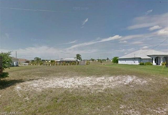 1st image of 211 NW 29th Ter