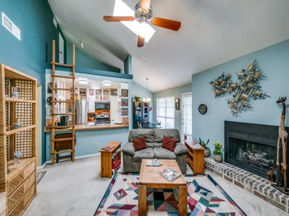 7525 Holly Hill Dr APT 60, Dallas, TX 75231