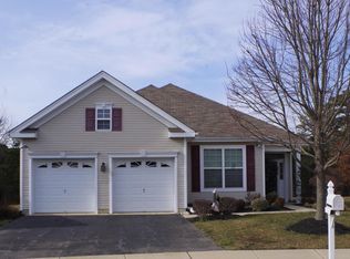 18 Hot Springs Ter, Barnegat, NJ 08005