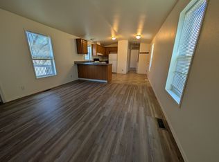 135 N Marion St, Peck, ID 83545