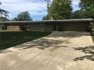 1045 Norman Ave, Ashtabula, OH 44004