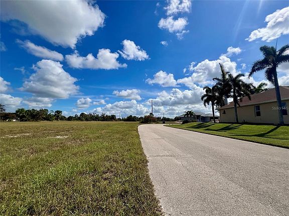4th image of 4109 NW 36TH TERRACE LOT 9