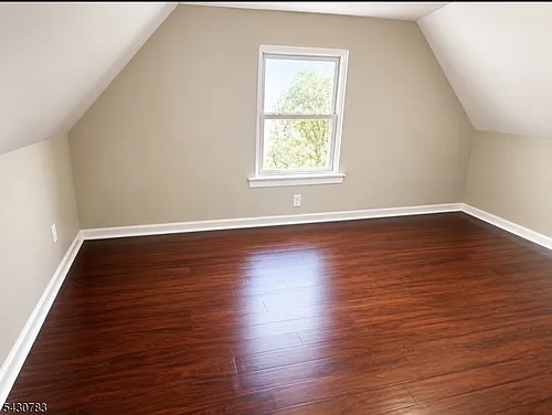 362 Sanford Ave Photo 1