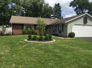 5220 Williamsburg Cir, Hilliard, OH 43026
