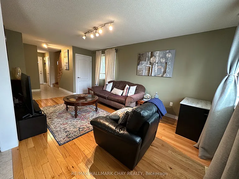 54 William Paddison Dr — Photo 2