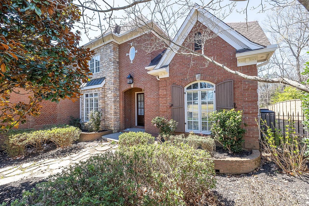 2793 Bayhill Woods Cv