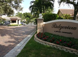 9055 NW 52nd Ct, Coral Springs, FL 33067