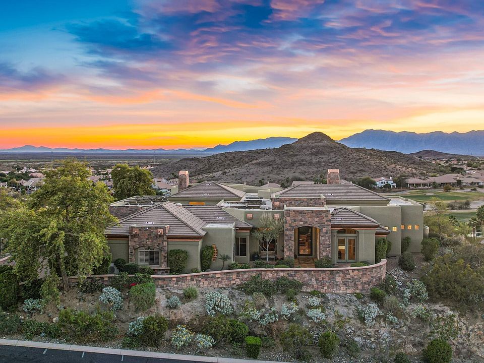 1st image of 1915 E MUIRWOOD Drive