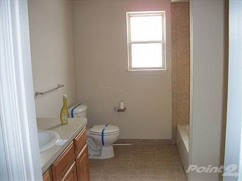 5th image of 356 Eileen Ave