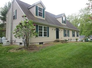 137 Quanapoag Rd, East Freetown, MA 02717