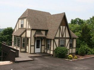 22 Campfire Dr, Branson West, MO 65737