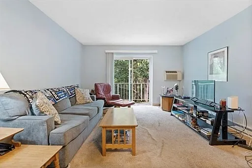 55 Greentree Ln #44 — Photo 1