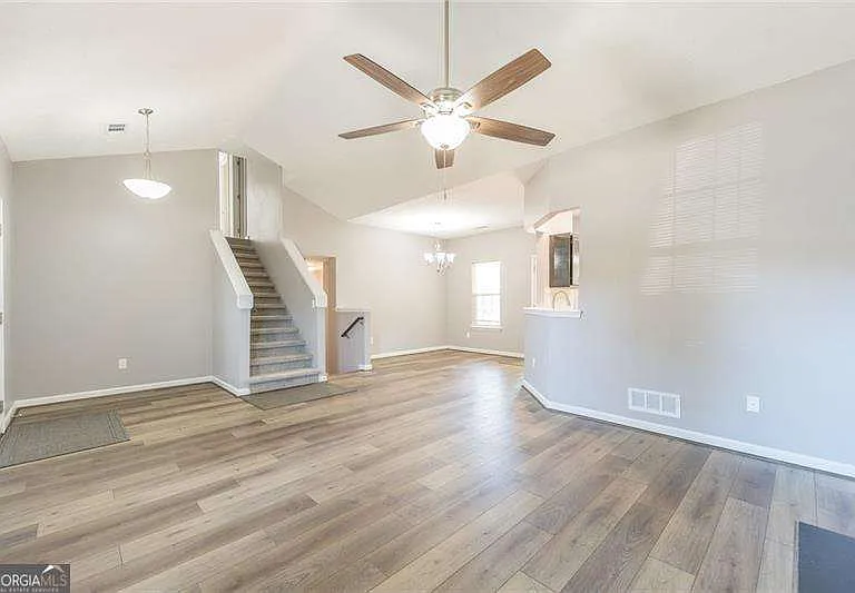 2716 Lake Park Rdg E — Photo 7
