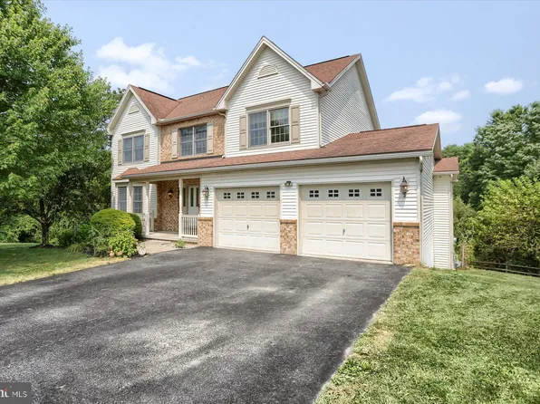 101 Lentz Dr, Harrisburg, PA 17112