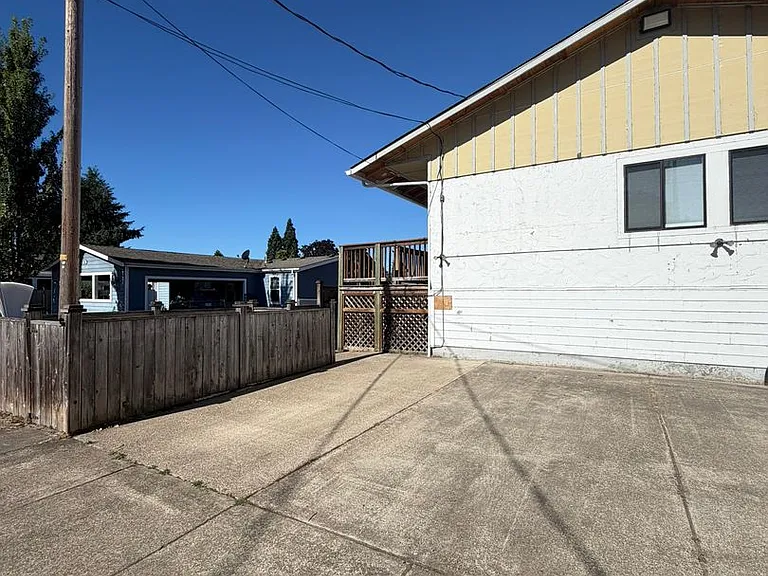 86 Wheeler St — Photo 34