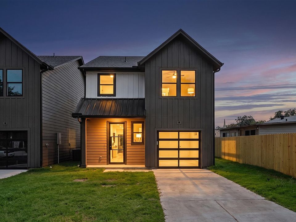 1st image of 303 Hackberry Ln