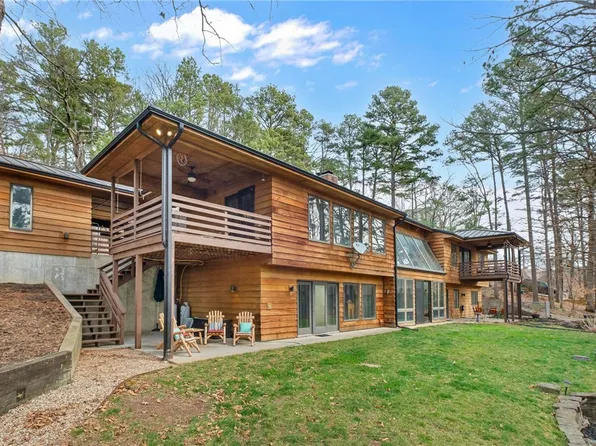 1 Croglin Ln, Bella Vista, AR 72714