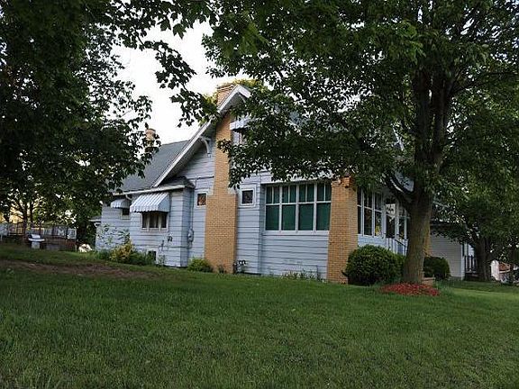2nd image of 354 Central Ave