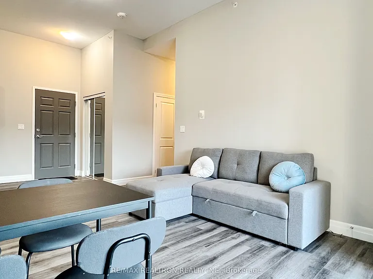 501 Frontenac St #507 — Photo 7