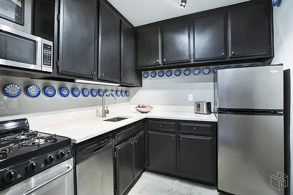 Sold by Halstead Real Estate | media 10