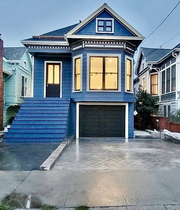 779 Santa Clara Ave