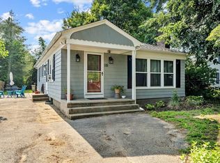 115 Lawndale Dr, Warwick, RI 02818