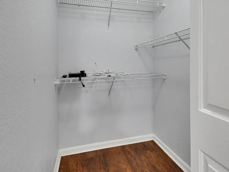 940 Village Trl #8-206 — Photo 14