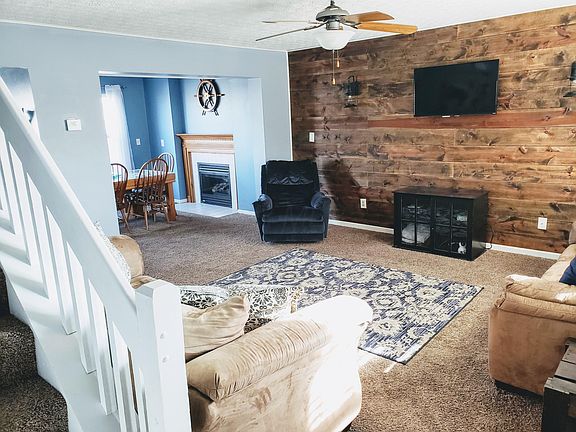 3rd image of 7746 Brunfield Dr
