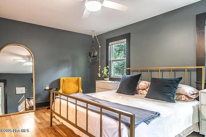 420 E Indiana Ave — Photo 21