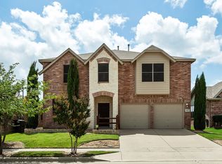 8637 Meredith Ln, Fort Worth, TX 76244