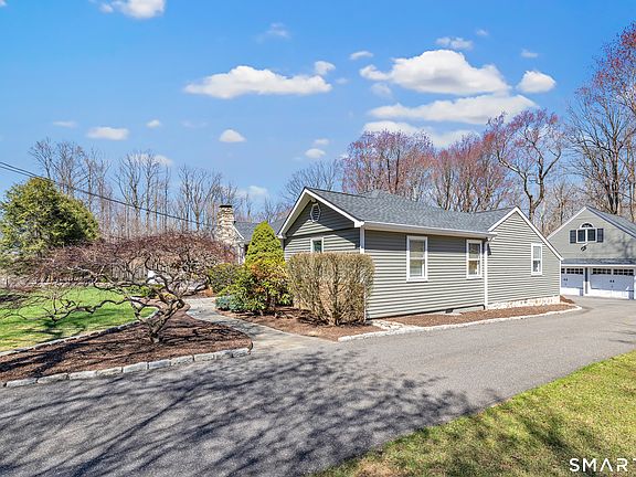 5th image of 100 Hiram Hill Road