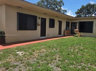 206 SW 3rd St #2, Dania, FL 33004