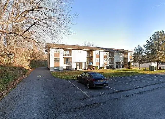 2 Wood Rd