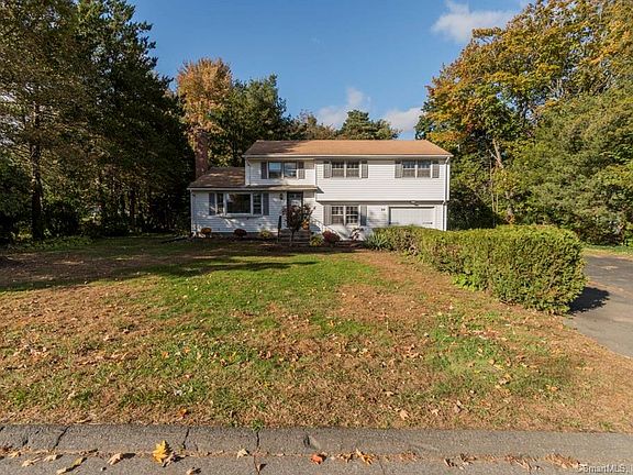 2nd image of 59 Fernwood Dr