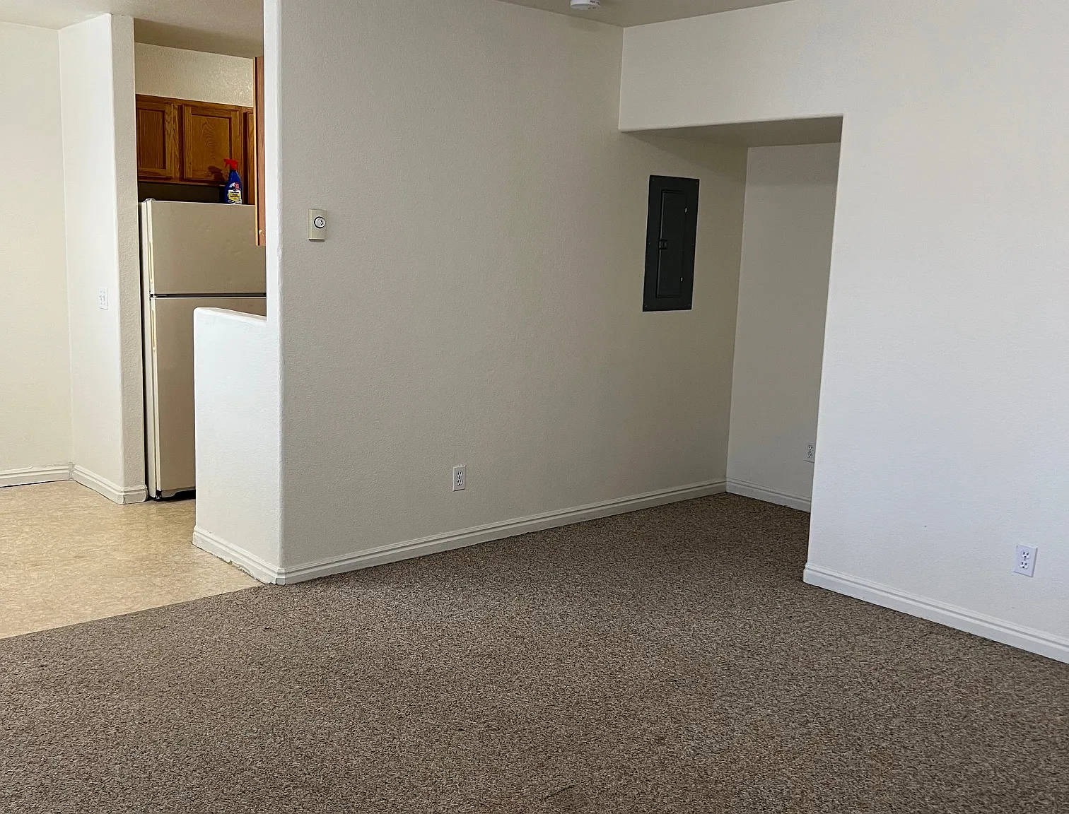 2 bed, 800 sqft, $1,650 — Photo 3