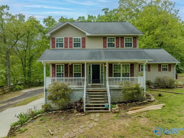 425 Basher Dr, Gadsden, AL 35904