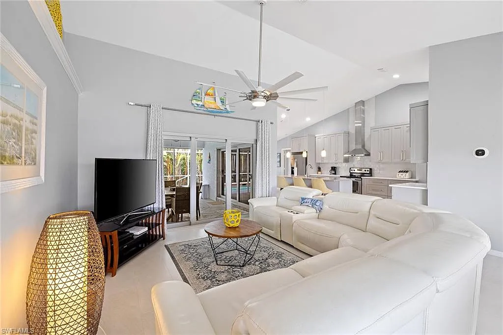 3 bed, 2.0 bath, 1499 sqft, $8,000 — Photo 4
