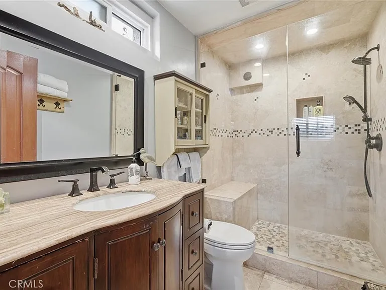 5348 Doris Way — Photo 45