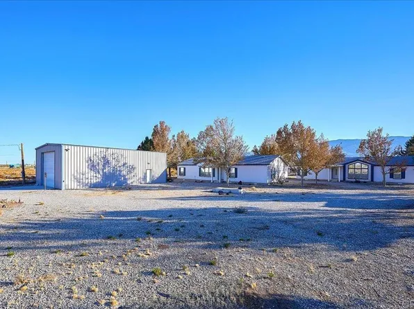 34833 Sunset Rd, Lucerne Valley, CA 92356